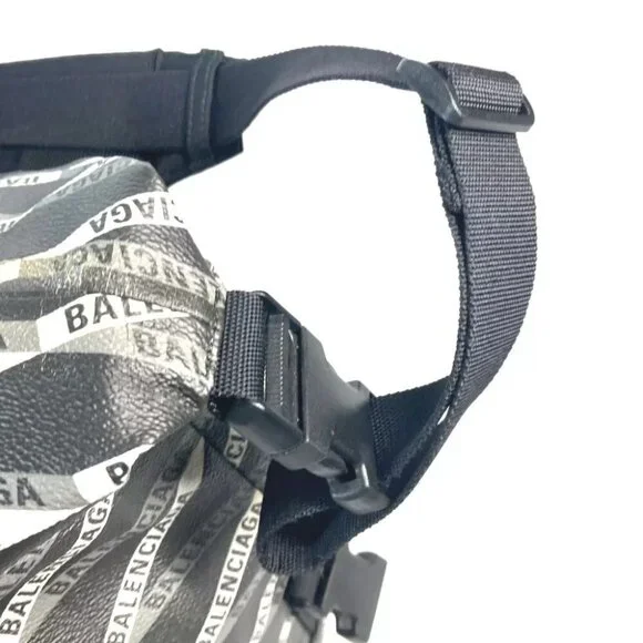 BALENCIAGA 532810 Logo Shoulder Bag Travel Bag Duffle Bag gray/Black - Picture 7 of 13